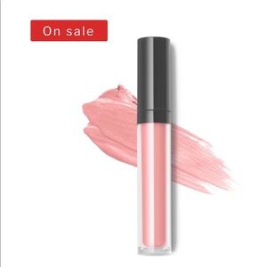 Liquid Matte Lipstick First. Love